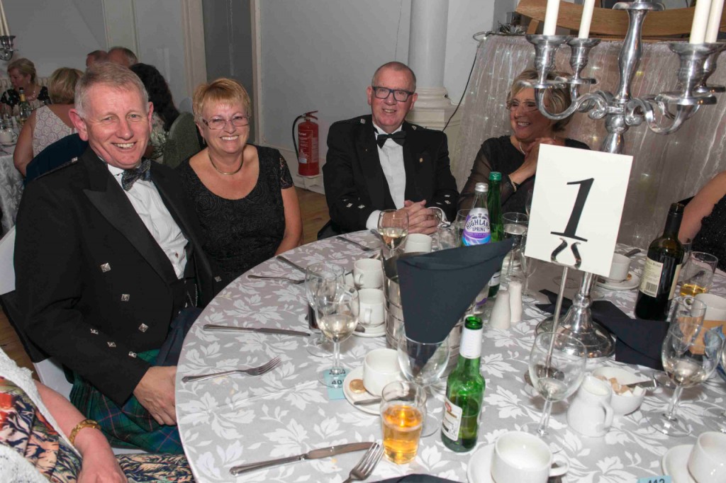 PGL RW GALA BALL 16 032