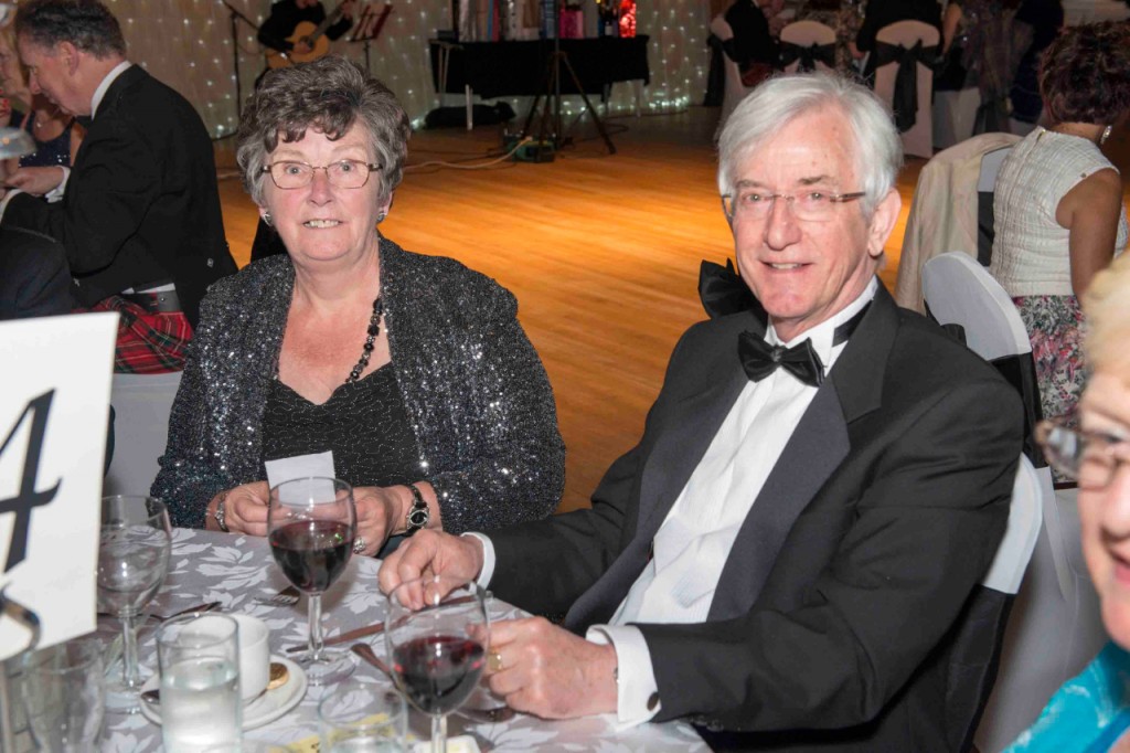 PGL RW GALA BALL 16 048