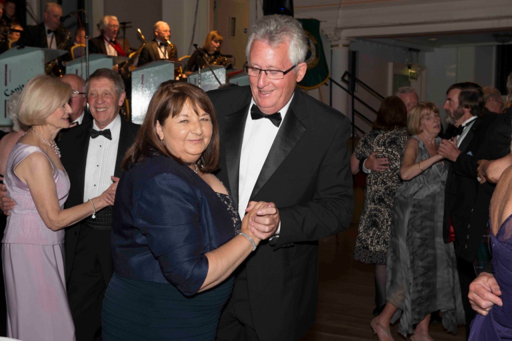 PGL RW GALA BALL 16 064